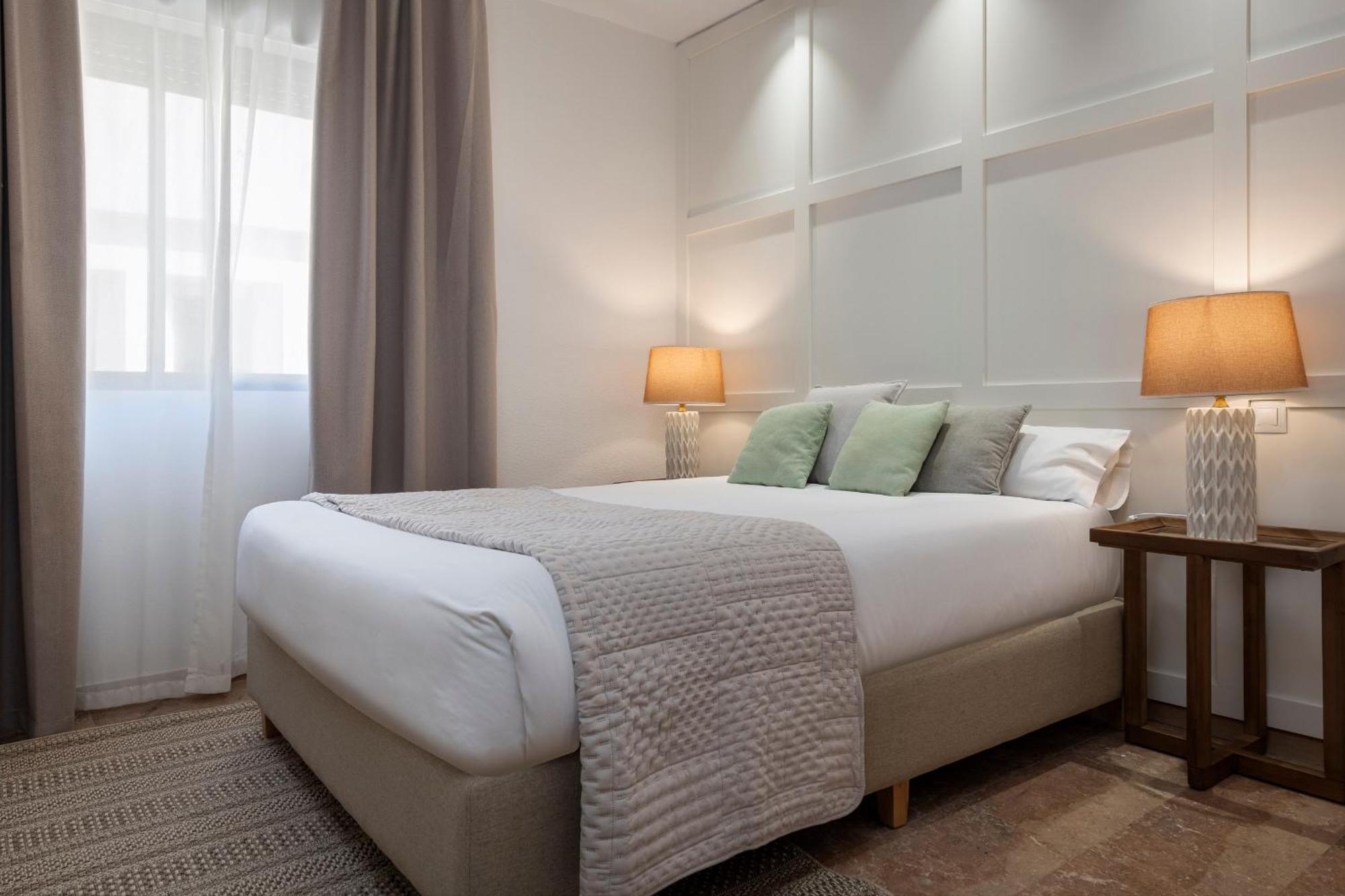Magno Apartments Munoz Olive Siviglia Esterno foto